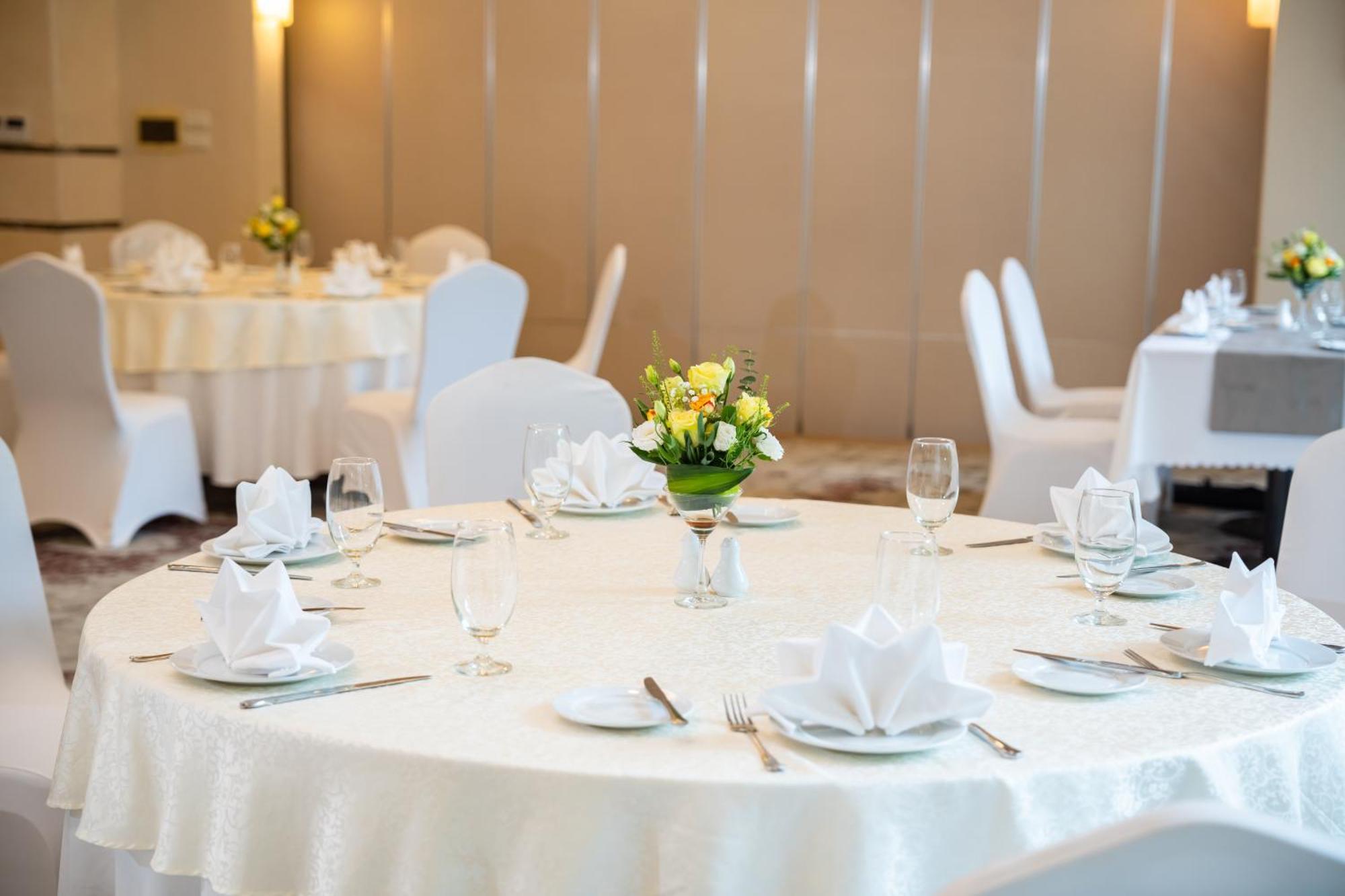 Muong Thanh Grand Hanoi Hotel Zewnętrze zdjęcie